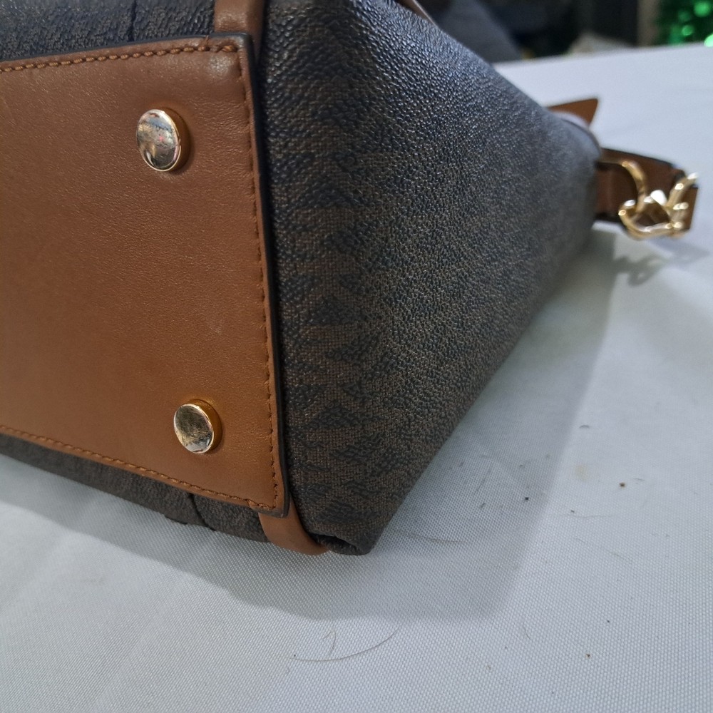Michael Kors Brown Tan Satchel with Signature Design - Picture 9 of 12